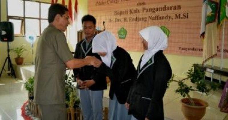 gambar MAN Pangandaran Kembali mengirimkan Duta MYCDS Ke Malaysia