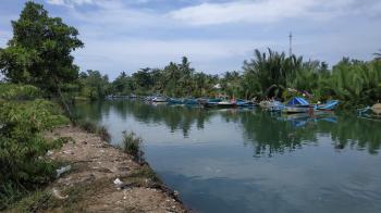gambar Menyusuri Sungai dan Mancing di Pangandaran